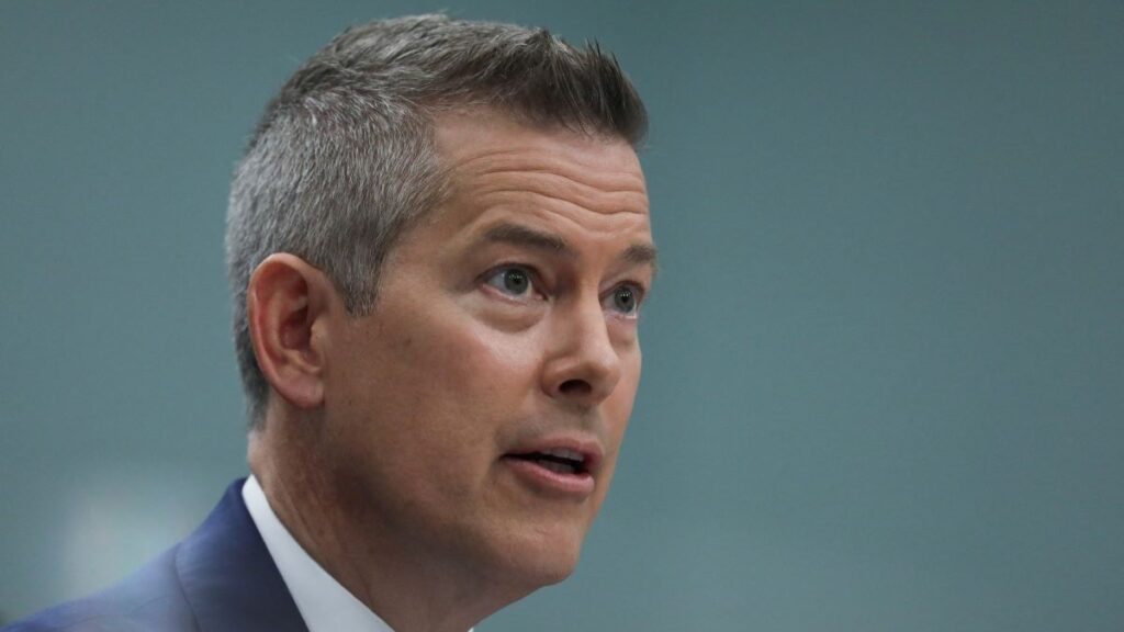 EE. UU. sanciona a México por romper acuerdo aéreo; Delta y Aeroméxico podrían perder beneficios en su alianza.