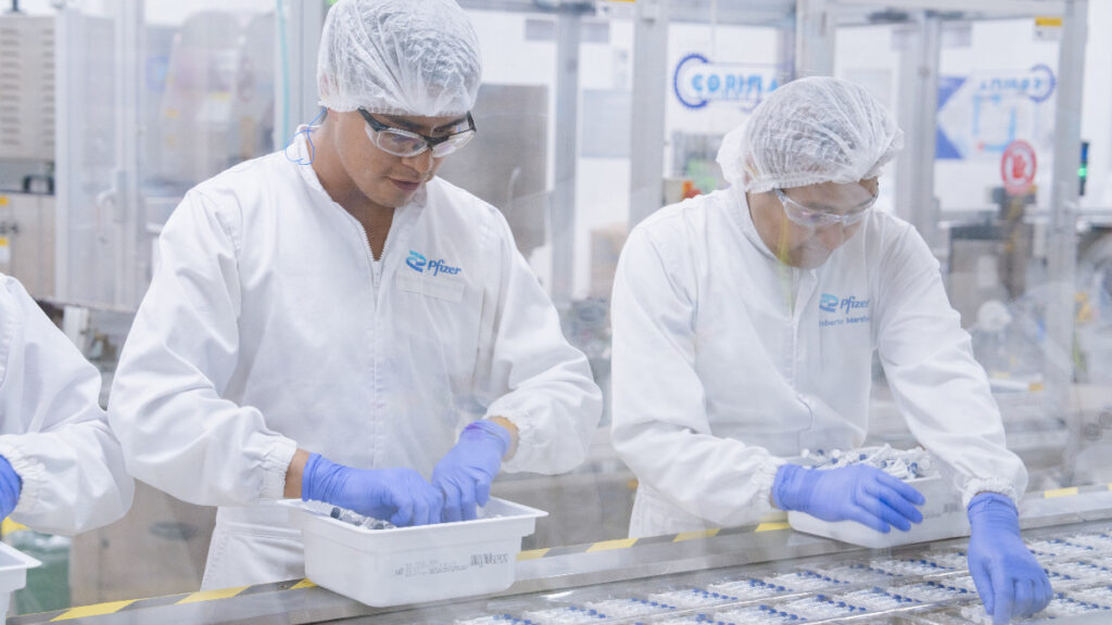 Uno TV pudo conocer la planta de Pfizer en Toluca