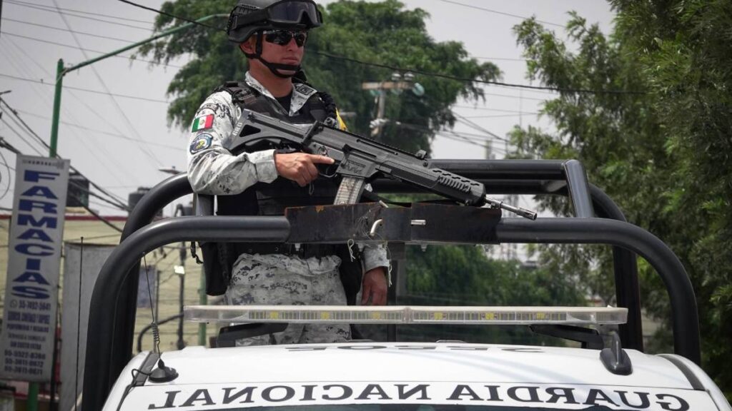 Fotoperiodista, denuncia intrusión ilegal en su casa.