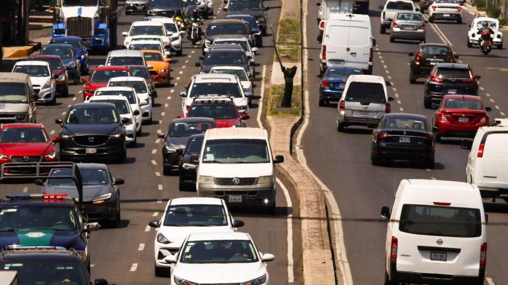 22 municipios se agregan al Hoy No Circula en el Edomex.