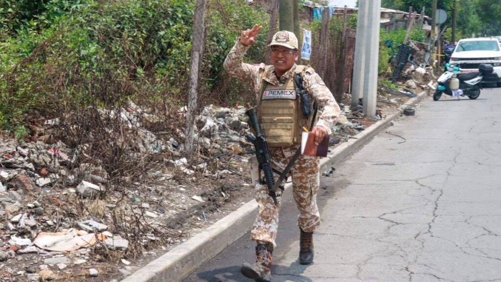 Reportan olor a combustible en municipios de Hidalgo.