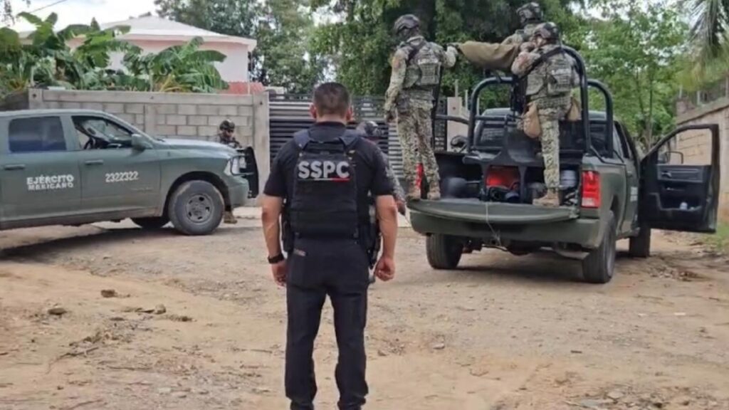 Periodistas quedan varados entre fuego cruzado en El Pozo Imala; balacera dejó al menos 6 civiles muertos