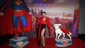 ¿Cuál es la raza del perro Krypto en Superman 2025?