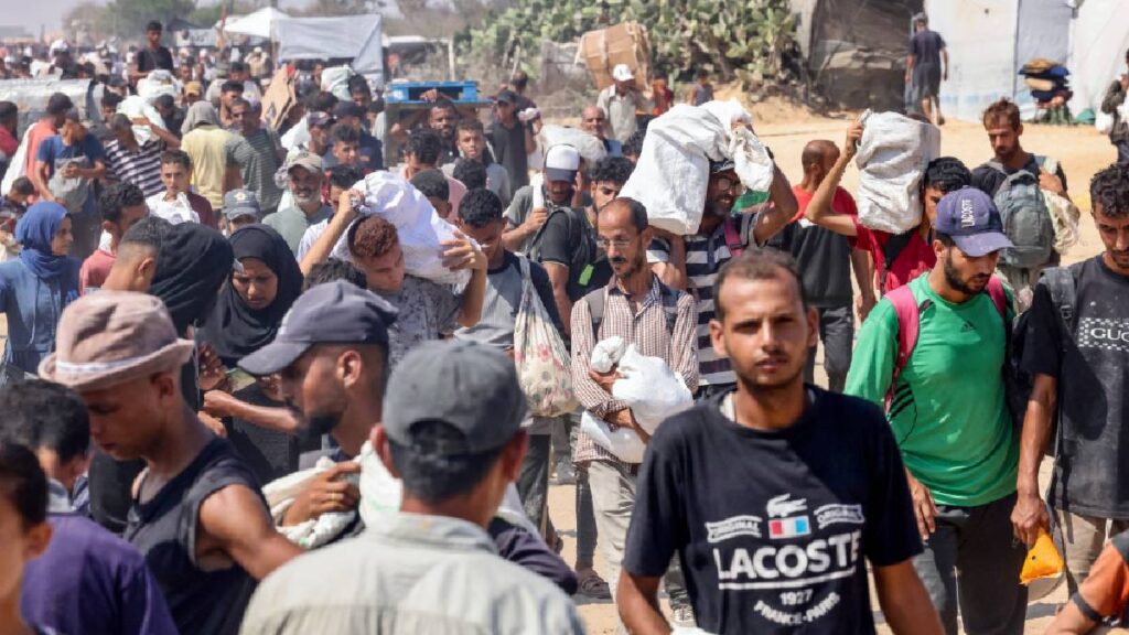 Trump dice que sí hay hambre en Gaza y creará centros de alimentos. Netanyahu lo niega