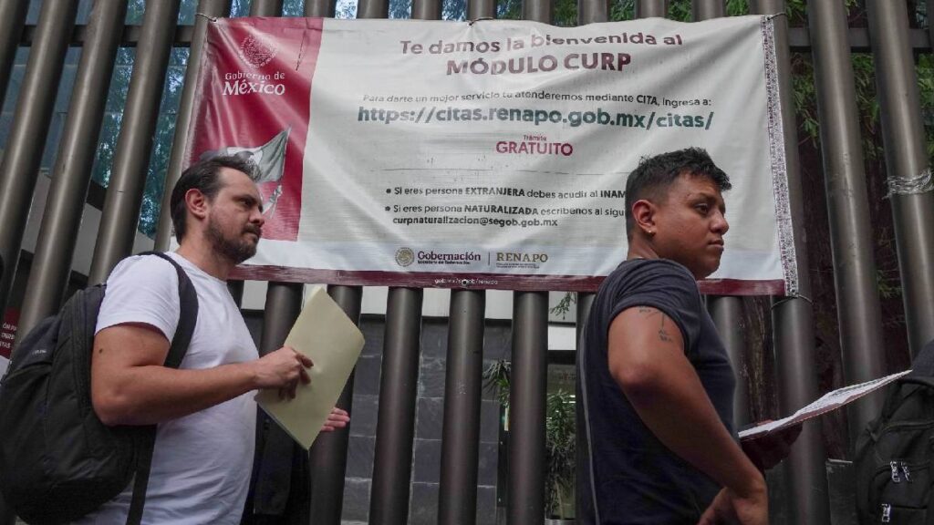 El Edomex arrancará en octubre la CURP Biométrica; te decimos dónde tramitarla, qué requisitos pide y cuánto cuesta.