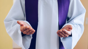 Obispos y sacerdotes mexicanos en la línea de fuego