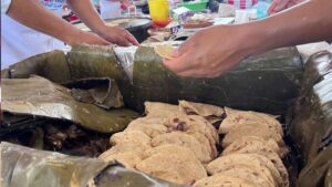 Actopan obtiene Récord Guinness de la línea de tacos de barbacoa más larga del mundo