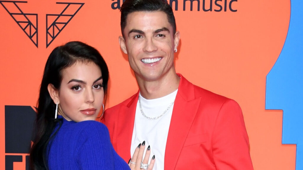¿Cuánto cuesta el anillo que CR7 le dio a Georgina Rodríguez?