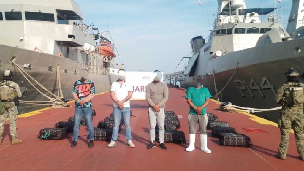 Aseguran más de una tonelada de cocaína