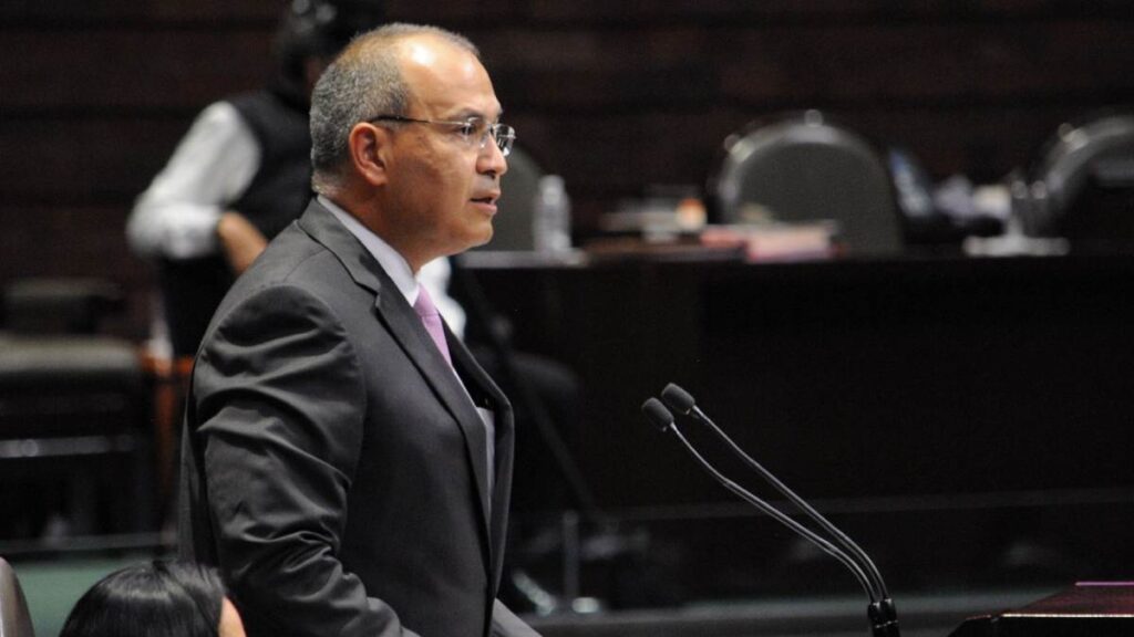 ¿Quién es Carlos Alberto Treviño Medina, exdirector de Pemex detenido en Estados Unidos?