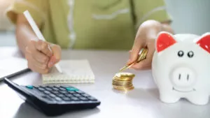 CURP Biométrica no es obligatoria para presentar Declaración Anual 2025, pero estos documentos sí