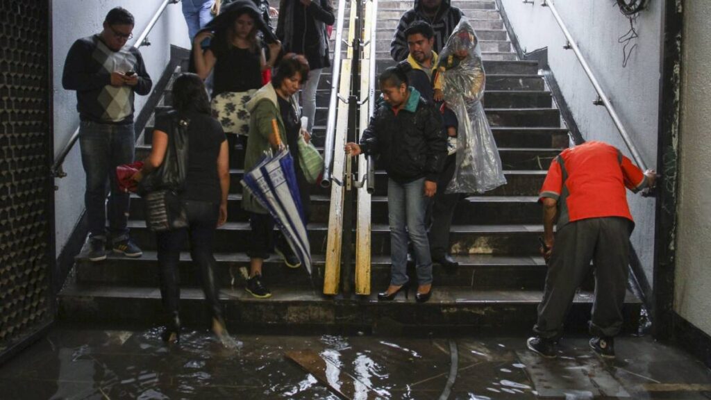 Lluvias en Metro