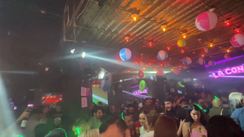 Culiacán recupera su vida nocturna: bares y antros operarán hasta las 02:00 con apoyo del operativo Culiacán Seguro.