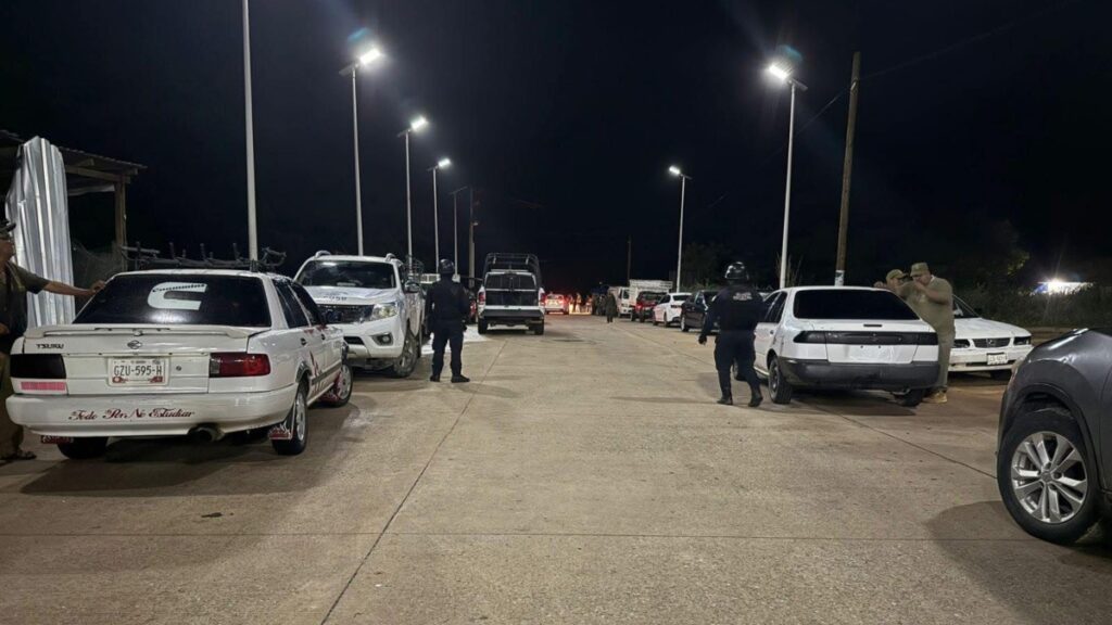 Emboscada a policías comunitarios deja 6 muertos en Ayutla, Guerrero