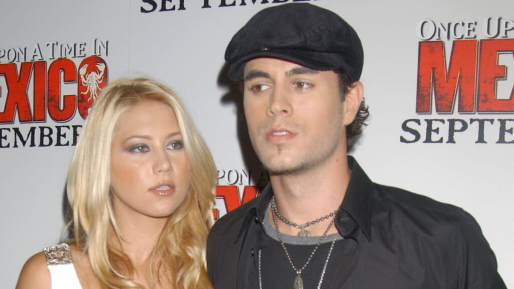 Enrique Iglesias y Anna Kournikova esperan su cuarto hijo