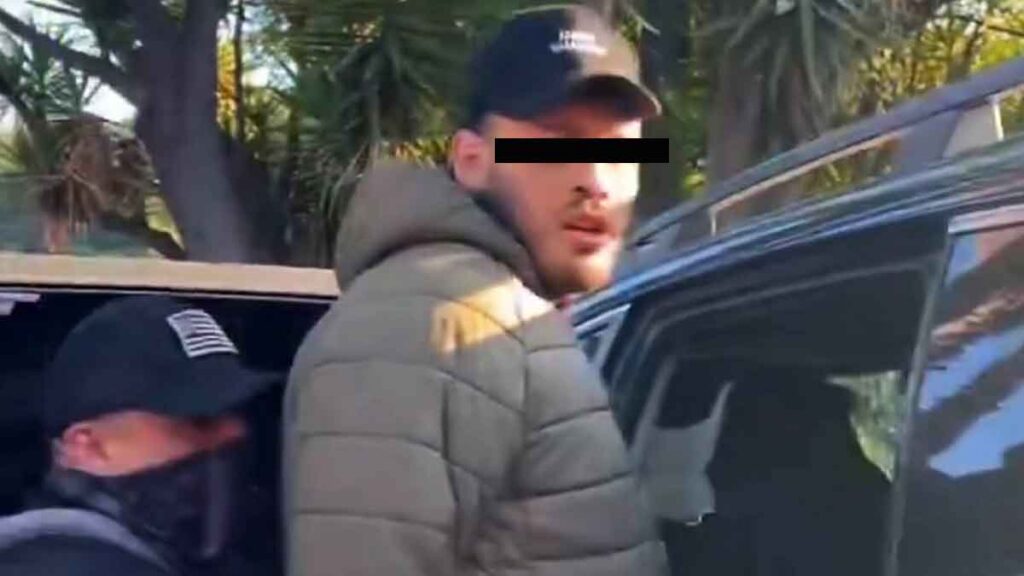 Frifa Munoz Julio Cesar Chavez Jr Cintillo