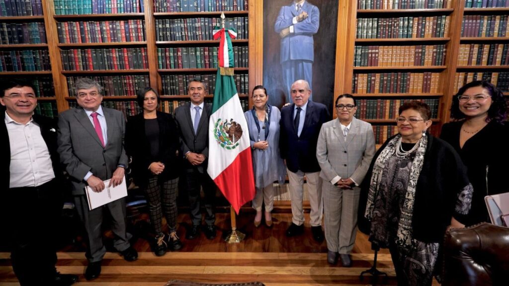 Acuerdan INE y Comisión Presidencial trabajo conjunto para la Reforma Electoral