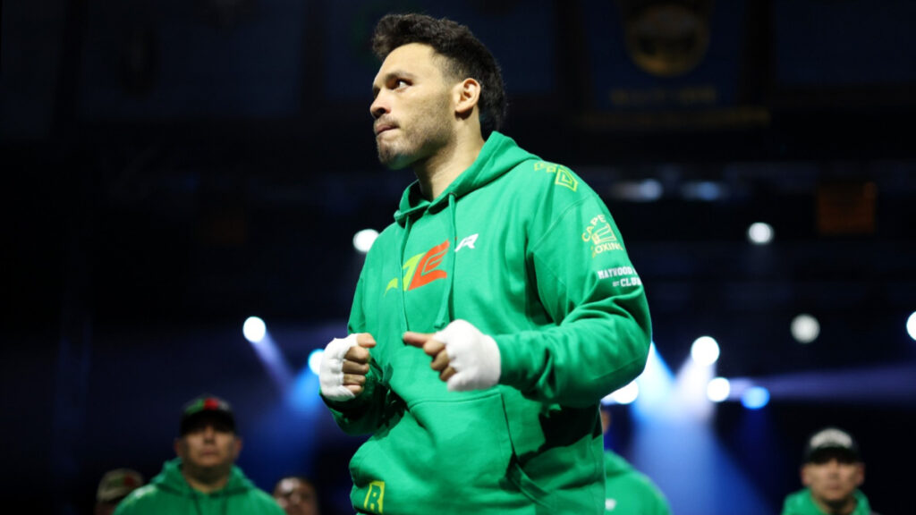 Julio César Chávez Jr. se reencuentra con su papá tras libertad condicional