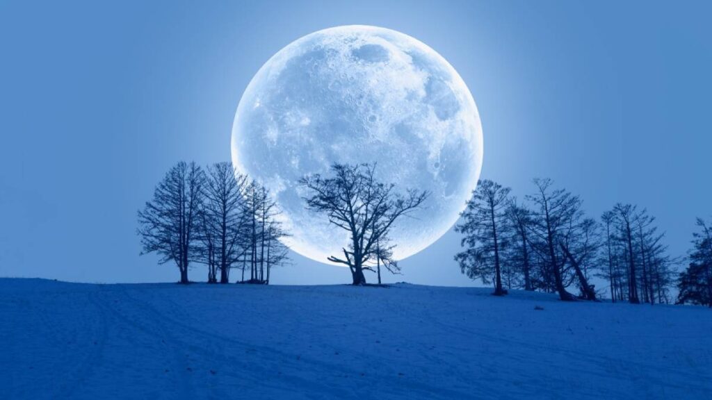 Luna de esturión 2025: truco para tomar foto con el celular y se parezca a lo que ves