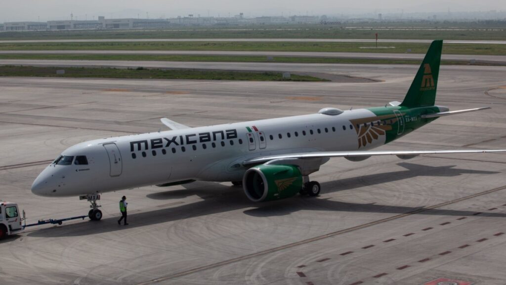Mexicana realiza su primer vuelo comercial con los aviones Embraer