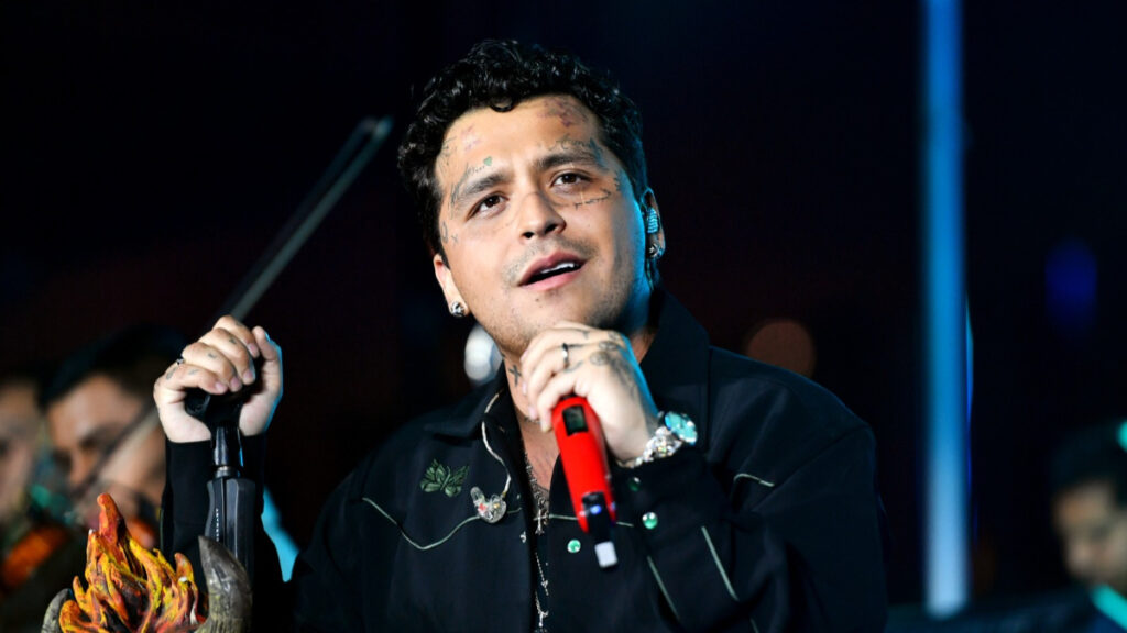 Christian Nodal se casó con Ángela Aguilar días después de terminar con Cazzu