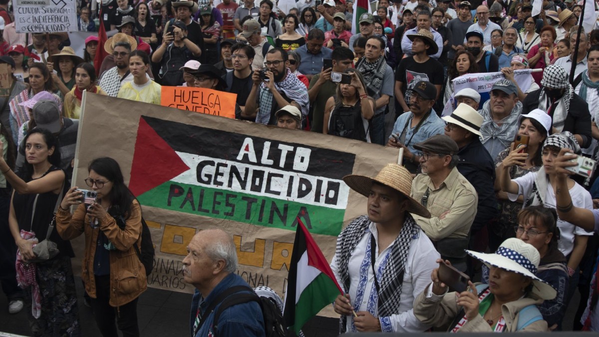 Estudiantes pro Palestina encabezan protestas en la CDMX este miércoles 7 de octubre