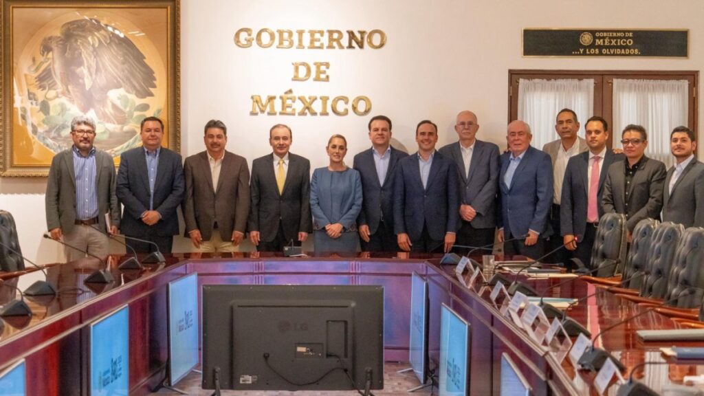 Sheinbaum se reunió con ganaderos y gobernantes de entidades