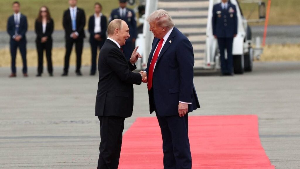 Trump aseguró estar “muy decepcionado” con Putin por no avanzar en la paz en Ucrania; el plazo fijado por EU vence esta semana.