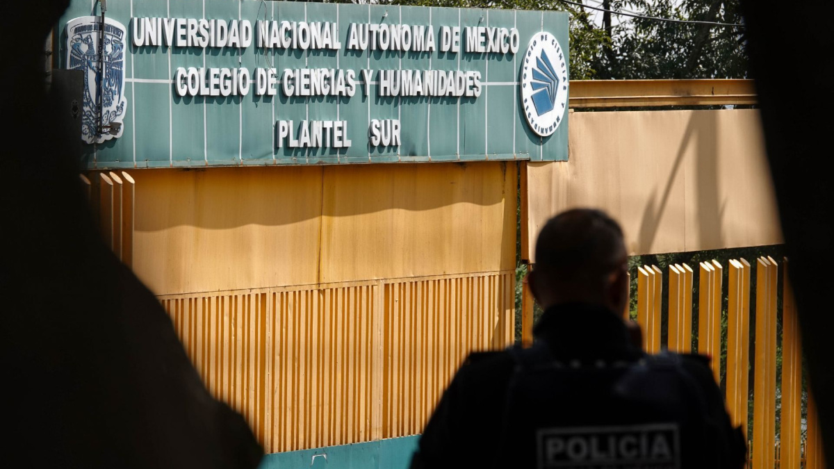 CCH Sur suspende clases tras daños en torniquetes con reconocimiento facial