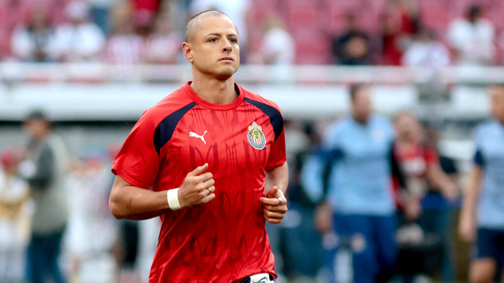 "Chicharito" sube nuevo video motivacional y los usuarios lo trolean