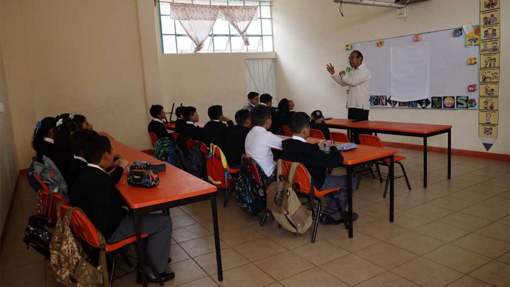 Habrá suspensión de clases el 26 de septiembre.