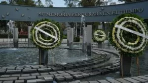 Con homenajes, recuerda CDMX a víctimas de los sismos del 19S de 1985 y 2017