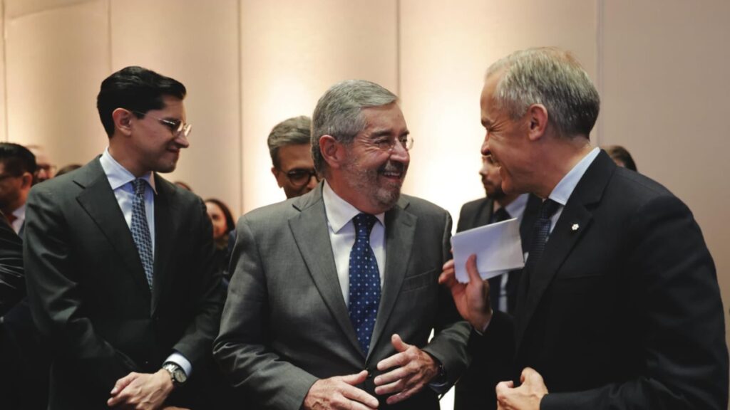 De la Fuente y Carney se reúnen con empresarios de México y Canadá