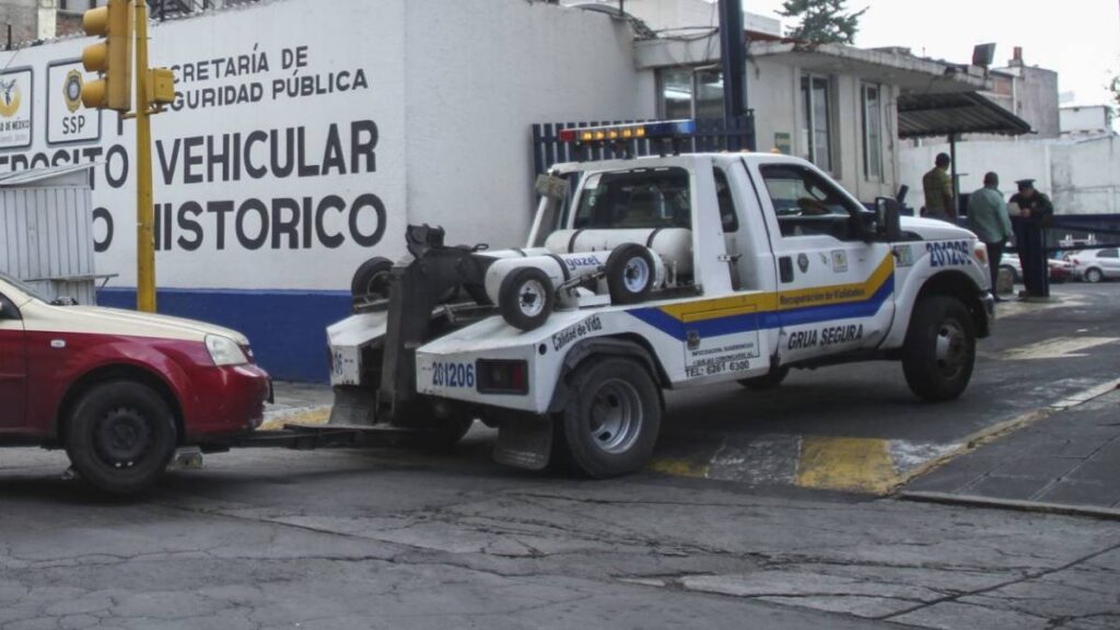 Plataforma digital agiliza liberación de autos en corralón CDMX.