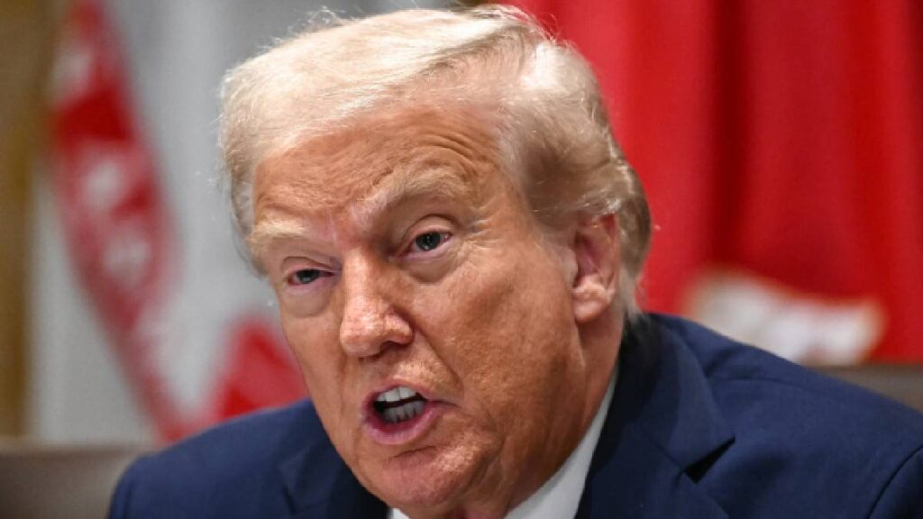 Trump rechaza multa de 3,450 mdd contra Google en la UE; advierte posibles represalias bajo la Sección 301 si continúa la ofensiva.