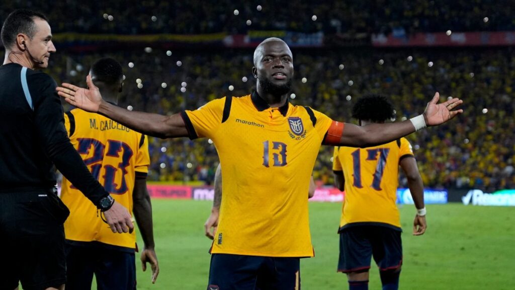 Enner Valencia marcó el gol del triunfo de Ecuador. Reuters