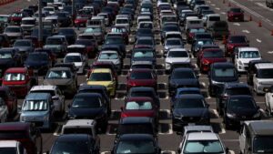 Profeco alerta a conductores sobre riesgo en autos Mazda