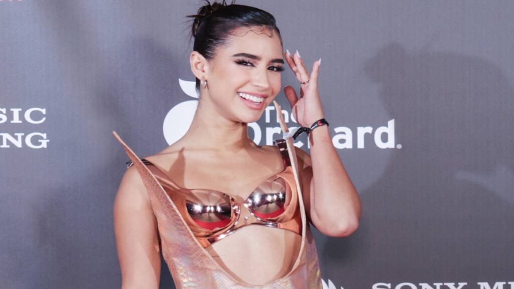 Influencer Tammy Parra es criticada por apoyar a víctimas de explosión de pipa en Iztapalapa