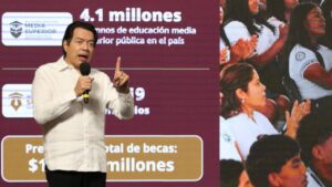 Más de 9.4 millones de alumnos recibirán becas con aumento educativo 2026