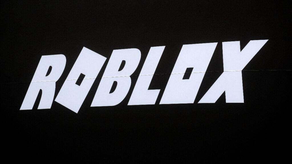 Atentos con Roblox y sus peligros, padres de familia