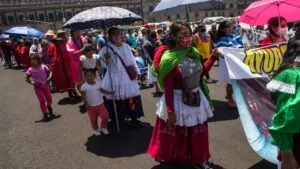 Artesanos Mazahuas de la CDMX encabezan las movilizaciones este viernes en la capital