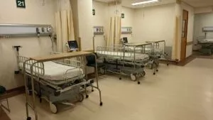Muere recién nacido por negligencia frente a una clínica del IMSS en Nayarit