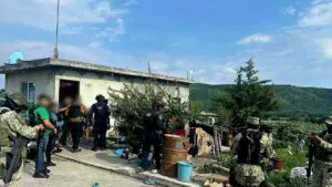 Confirma Harfuch rescate de policías privados de la libertad en Michoacán