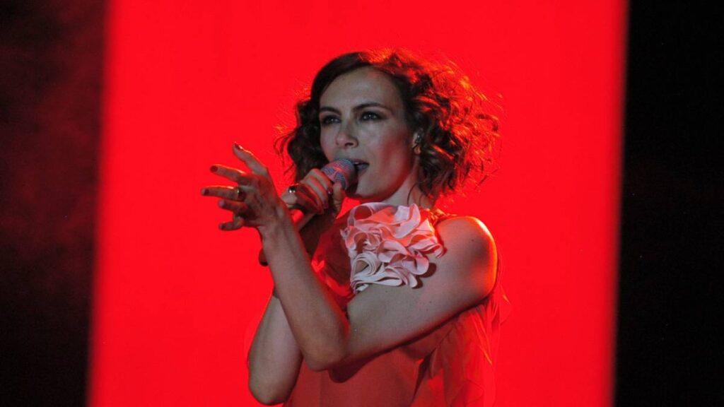 Sasha Sokol reacciona con emotivo mensaje a nuevas leyes contra el abuso sexual infantil