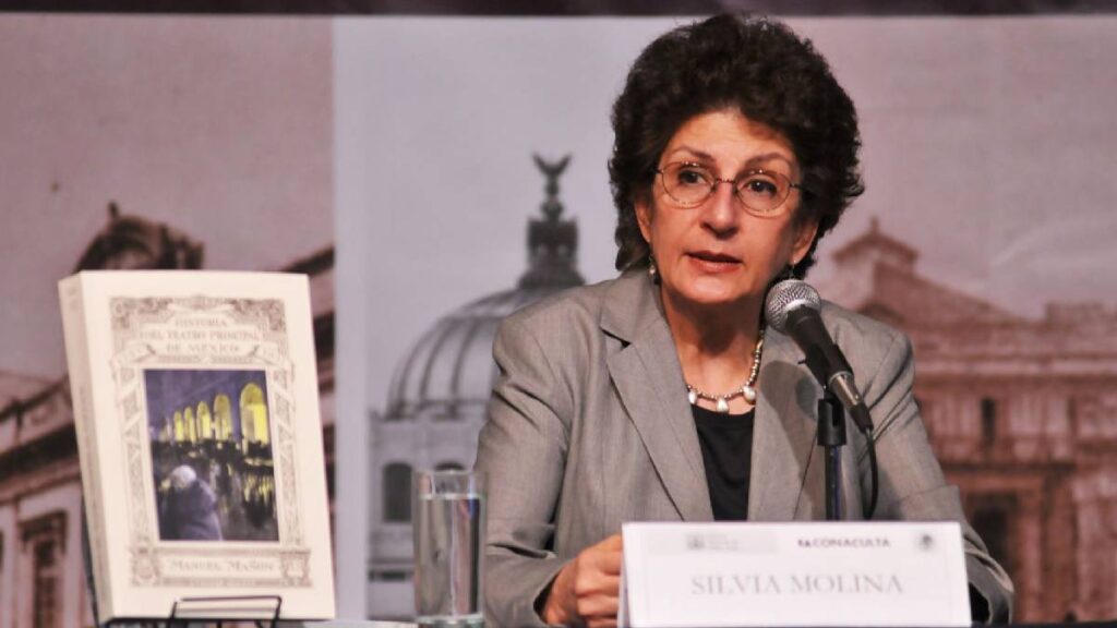 Silvia Molina recibió el Premio al Mérito Literario Rosario Castellanos 2024, otorgado por el Senado de la República.