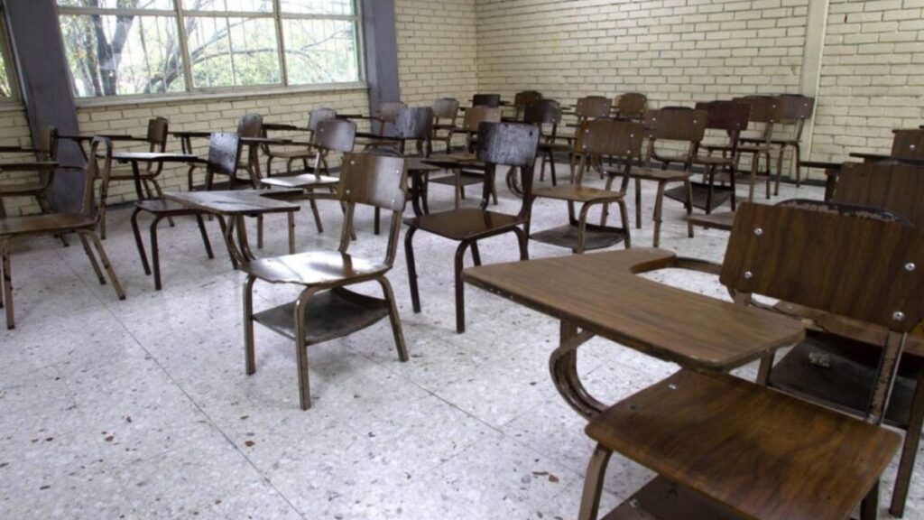 Suspenden clases en Coahuayana, Michoacán, por violencia