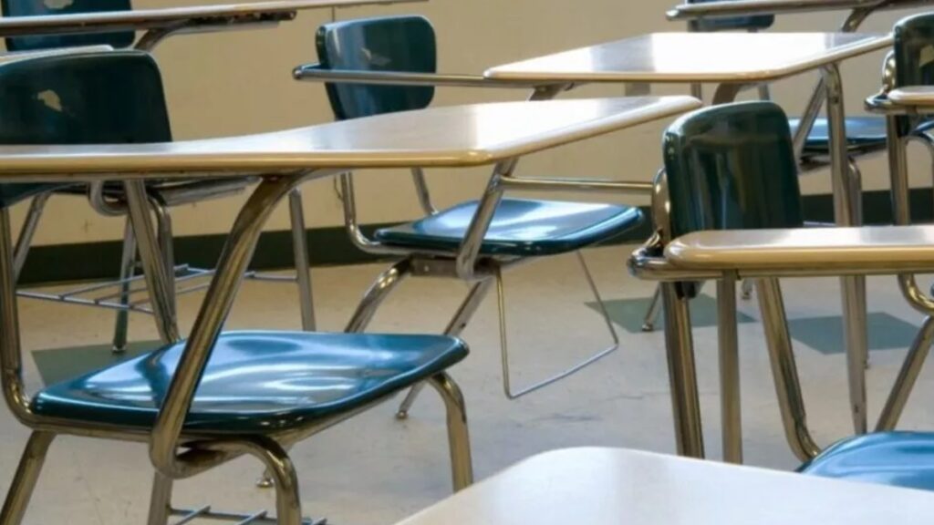 Tequisquiapan anuncia clases virtuales por desfogue de la presa Centenario