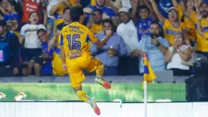 Tigres saca las garras y derrota al Atlas en el Volcán