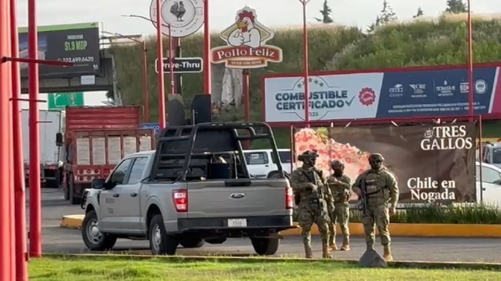 van-contra-huachicol-en-puebla-autoridades-federales-realizan-operativo-en-gasolineras