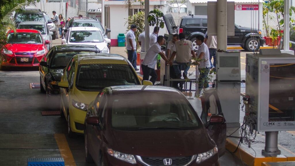 ¿Quiénes hacen la verificación en CDMX o Edomex en septiembre?